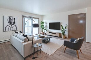 Wheeler Estates Apartments in Decatur, AL - Building Photo