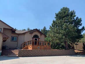 2215 Pso Corto in Colorado Springs, CO - Building Photo - Building Photo