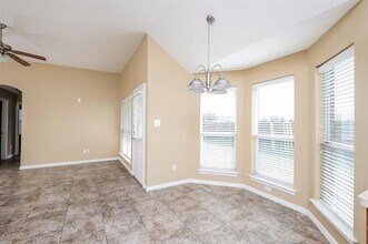 113 Currie Ct in Crowley, TX - Building Photo - Building Photo