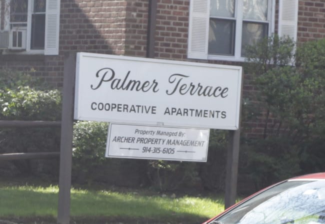 Palmer Terrace Cooperative Apartments in New Rochelle, NY - Foto de edificio - Building Photo