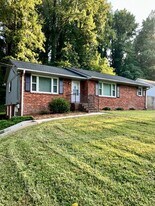5148 Little Brook Ln in Winston-Salem, NC - Building Photo