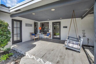 801 SW 5th St in Boca Raton, FL - Foto de edificio - Building Photo