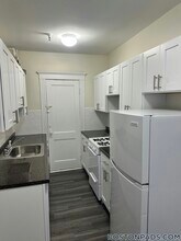235 Park Dr, Unit 14 in Boston, MA - Foto de edificio - Building Photo