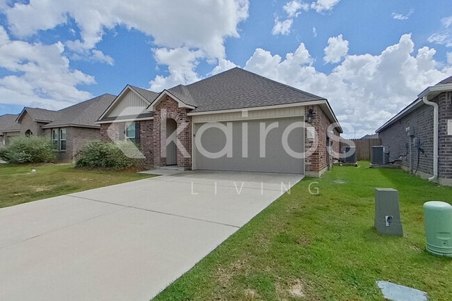 114 ORTHELLO COURT in Lafayette, LA - Building Photo - Building Photo