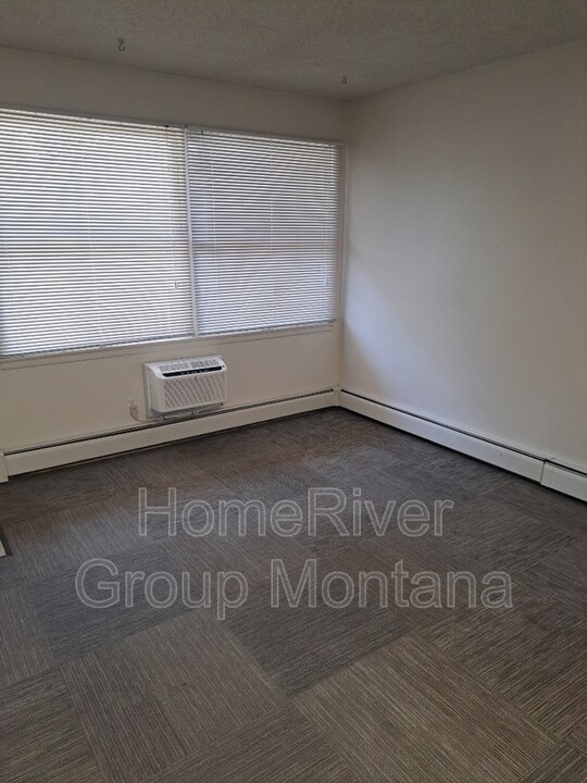 707 SW Higgins Ave in Missoula, MT - Building Photo