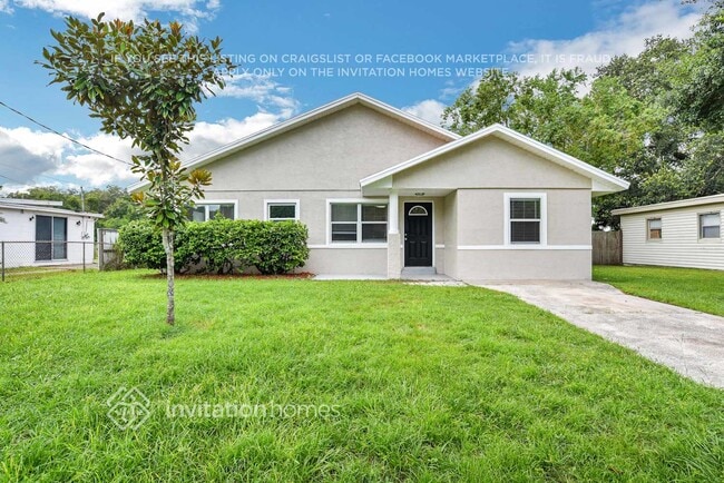 property at 142 Country Club Cir