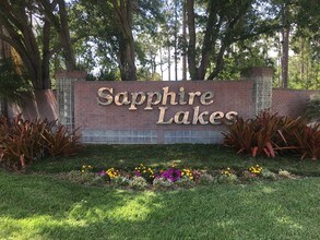 655 Luisa Ln, Unit 3 in Naples, FL - Foto de edificio - Building Photo