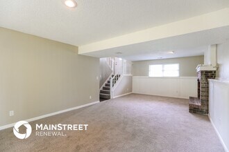 12314 S Locust Cir in Olathe, KS - Building Photo - Building Photo