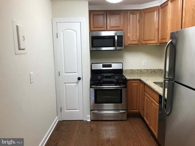 property at 6143 Leesburg Pike