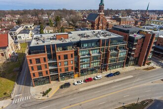 525 W Main St in Lexington, KY - Building Photo - Building Photo