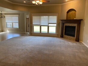 3613 West 108th Ct S in Jenks, OK - Building Photo - Building Photo