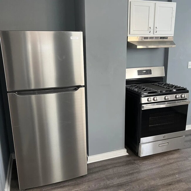 1223 Portage Ave in South Bend, IN - Foto de edificio - Building Photo