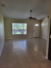 10067 Topsail Ave in Englewood, FL - Foto de edificio - Building Photo