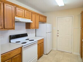 913 Vanessa Dr in Hewitt, TX - Building Photo - Building Photo