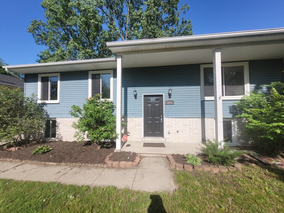 518 Bergen Ave in Ypsilanti, MI - Building Photo