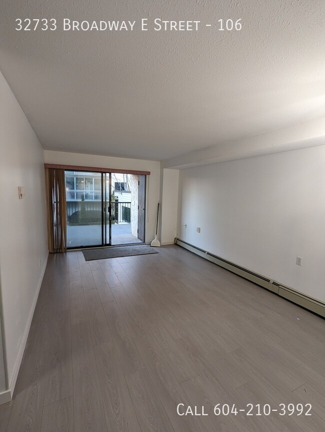 32733 Broadway E St in Abbotsford, BC - Building Photo - Building Photo