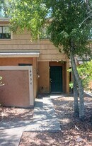 6954 Trout St in Tampa, FL - Building Photo
