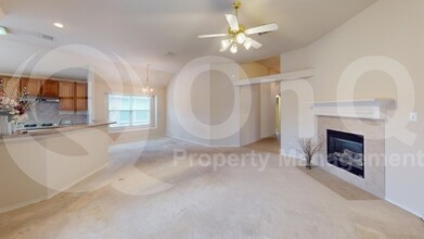 10514 St Georges Dr in Rowlett, TX - Building Photo - Building Photo