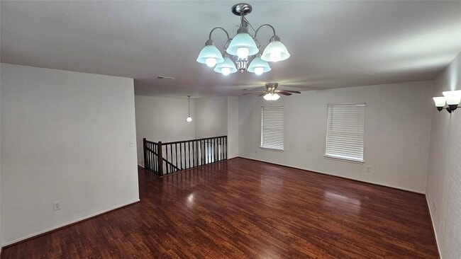 property at 975 N Red Cedar Cir