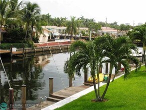 301 E McNab Rd-Unit -201 in Pompano Beach, FL - Building Photo - Building Photo