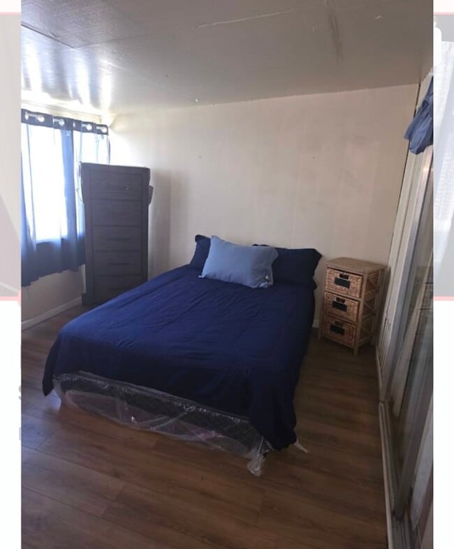 property at 780 E 9th St