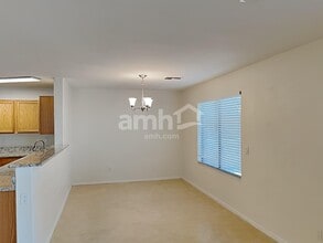 786 W Cholla Crest Dr in Green Valley, AZ - Foto de edificio - Building Photo