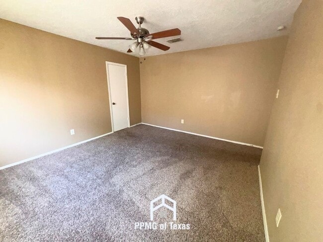 property at 8607 Hickory Branch Ln