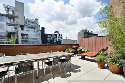 property at 445 W 19th St