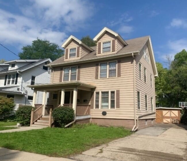 property at 1724 Regent St