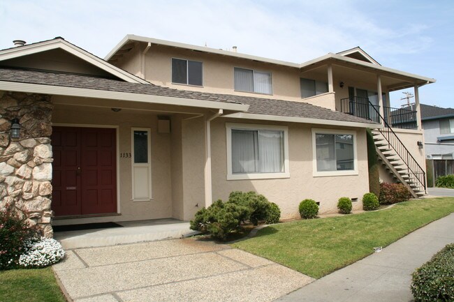 1133 Leigh Ave in San Jose, CA - Foto de edificio - Building Photo