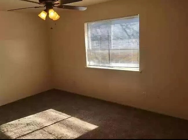 2613 Laramie St in Irving, TX - Building Photo - Building Photo
