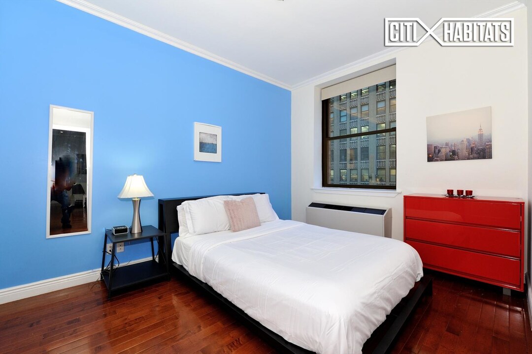 488 7th Ave-Unit -7D in New York, NY - Building Photo
