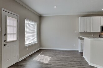 13007 Bretford Ct in Houston, TX - Building Photo - Building Photo