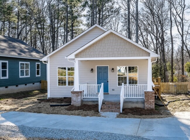 property at 2612 Holloway St