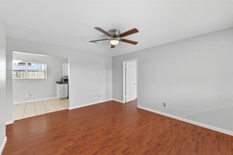 1401 Olander St in Austin, TX - Building Photo - Building Photo