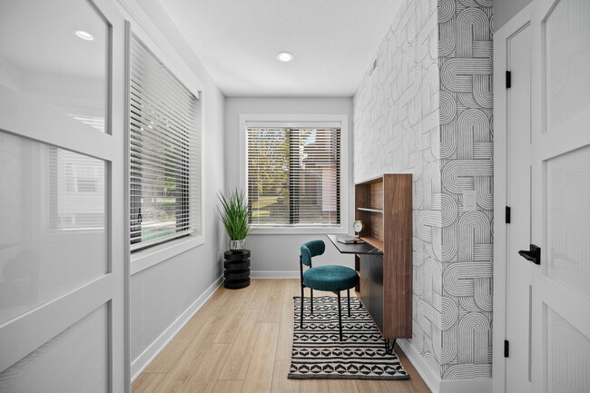 4840 Ingersoll Ave in Des Moines, IA - Building Photo - Building Photo