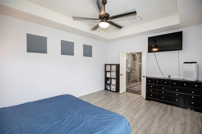 property at 601 Canyon Crest Dr