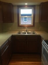 1510 Front St, Unit 4 in Cuyahoga Falls, OH - Foto de edificio - Building Photo