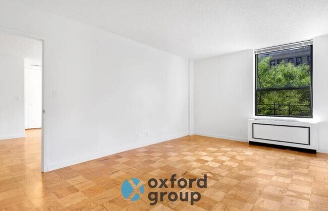 245 W 87th St in New York, NY - Building Photo - Building Photo