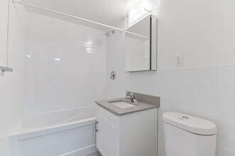 103 Avenue Rd in Toronto, ON - Building Photo - Building Photo