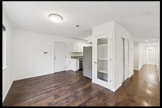 151 Marquette Ave in Vallejo, CA - Foto de edificio - Building Photo