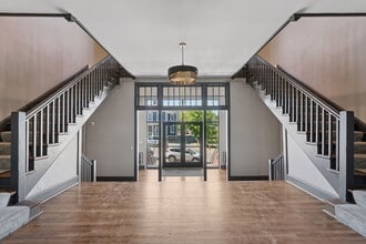 107 Chestnut St E, Unit 212 in Stillwater, MN - Building Photo - Building Photo