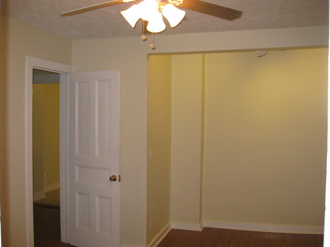 54 Hartsen St, Unit 54 Hartsen St in Rochester, NY - Building Photo - Building Photo