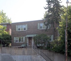 173 Keele St in Toronto, ON - Building Photo