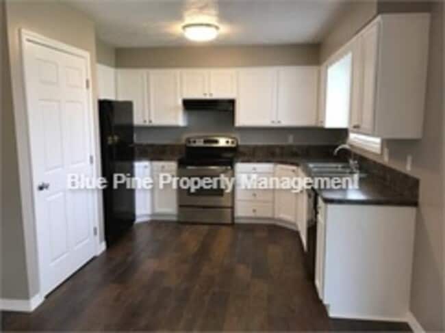 465 Lyn Ave in Idaho Falls, ID - Building Photo - Building Photo