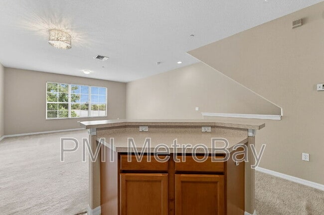 property at 2521 Lexington Oak Dr