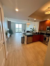 315 NE 3rd Ave, Unit #2008 in Fort Lauderdale, FL - Building Photo - Building Photo