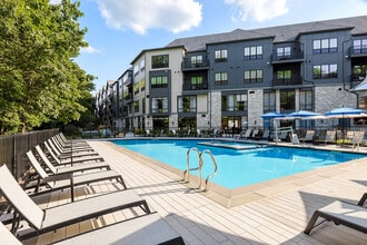 Sylvan Woods Evesham in Evesham, NJ - Building Photo - Building Photo