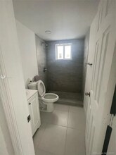 2622 NW 24th St in Miami, FL - Building Photo - Building Photo