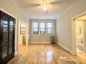 4641 N Paulina St in Chicago, IL - Building Photo - Building Photo